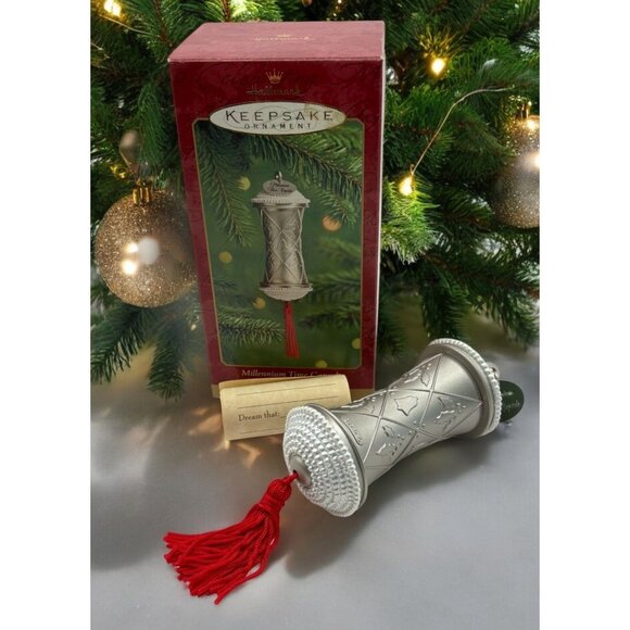 Hallmark Millennium Time Capsule Keepsake Ornament Silver Tassel 2000 Vintage - Picture 10 of 10